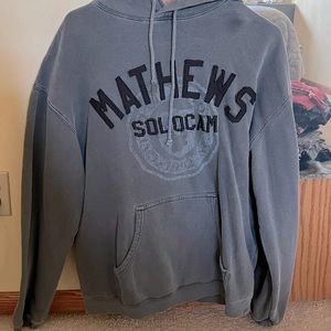 Men’s Mathews solocam sweatshirt